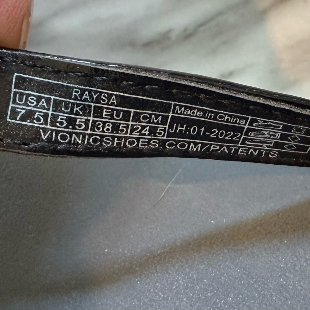 Vionic Raysa Sandal - Picture 3 of 10